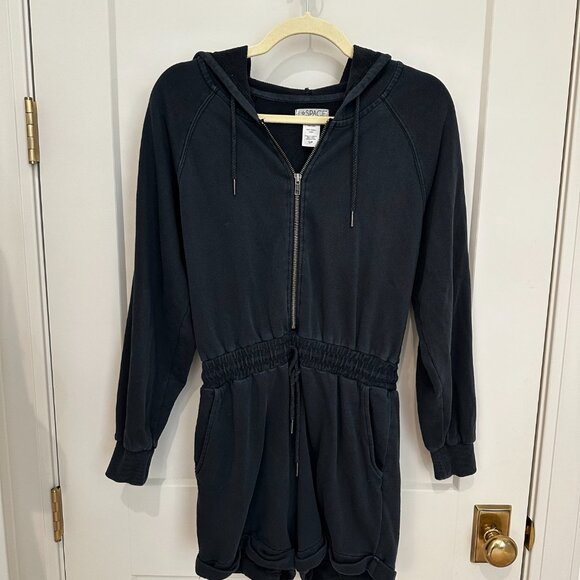 L*SPACE Black Hooded Zip-Up Romper – Size Small - Picture 2 of 4